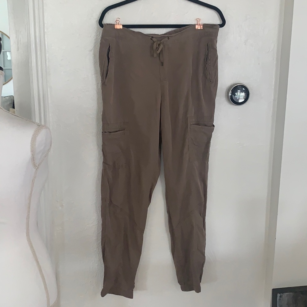 Eddie Bauer M Tencel. Good condition 
#3